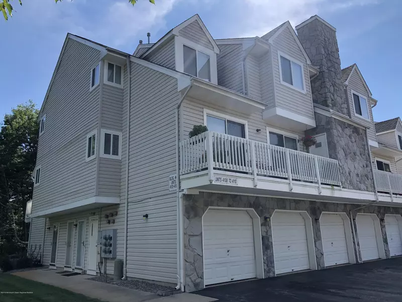 4110 Norma Place, Toms River, NJ 08755