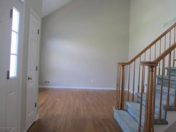 Jackson, NJ 08527,24 Highland Drive