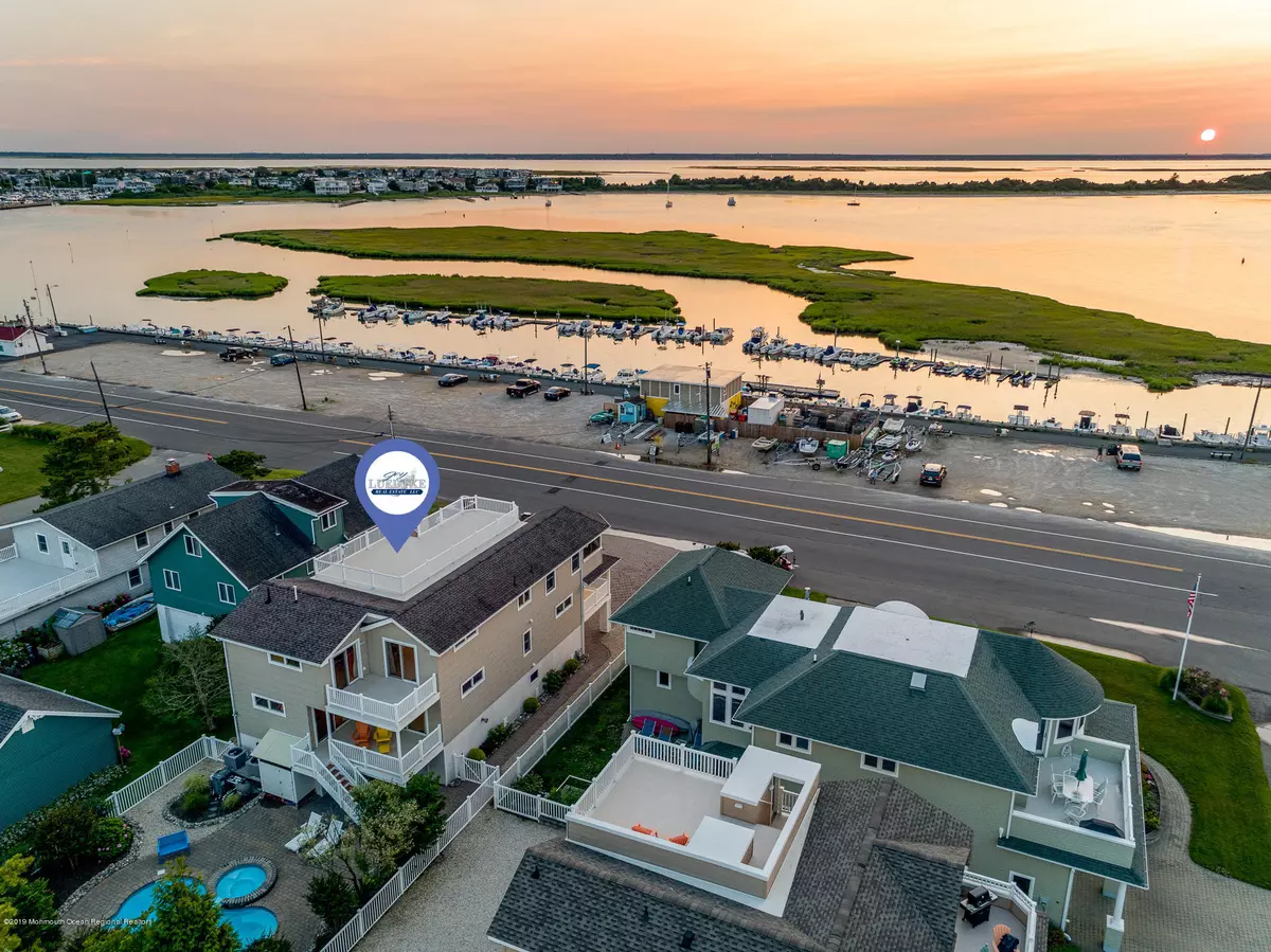 Barnegat Light, NJ 08006,806 Bayview Avenue