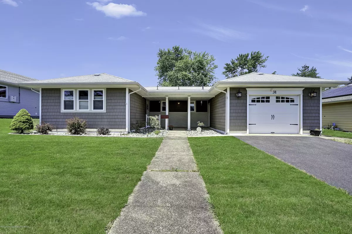 Toms River, NJ 08757,31 Saint David Drive