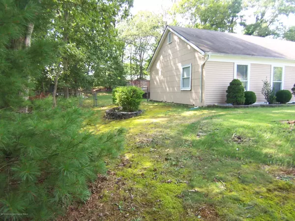 Barnegat, NJ 08005,7 9th Street