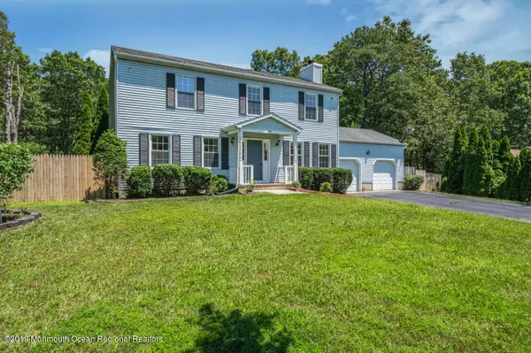 35 Anita Drive, Jackson, NJ 08527