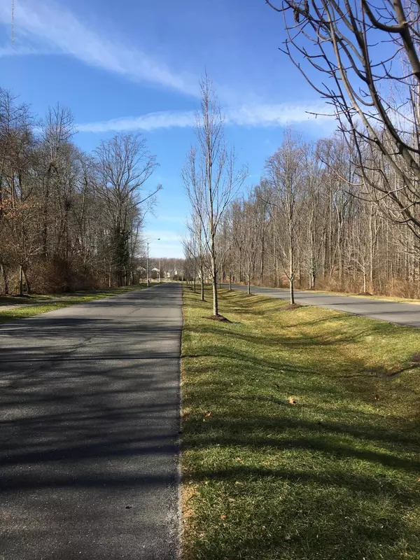 Pemberton, NJ 08068,15 Harvest Lane