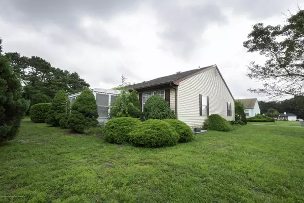 Manchester, NJ 08759,2 Hawthorne Street