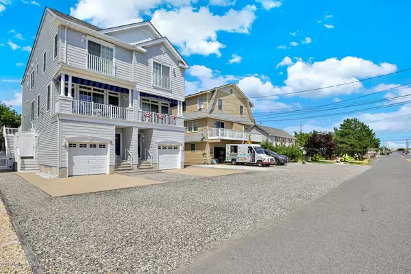 106 21st Avenue #2, Seaside Park, NJ 08752