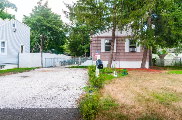 Old Bridge, NJ 08857,152 Austin Avenue