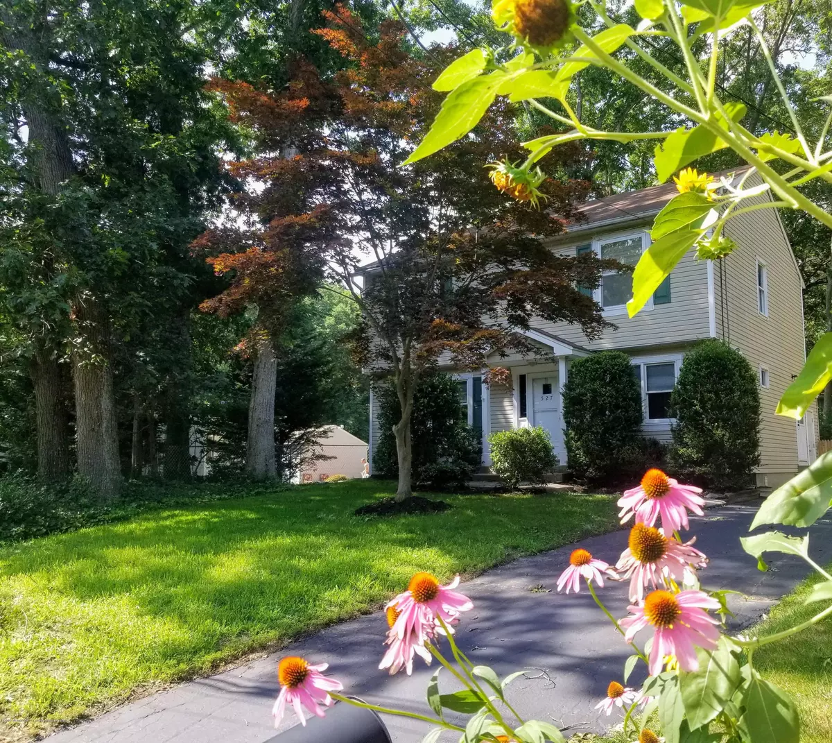 Neptune Township, NJ 07753,527 Lakewood Road