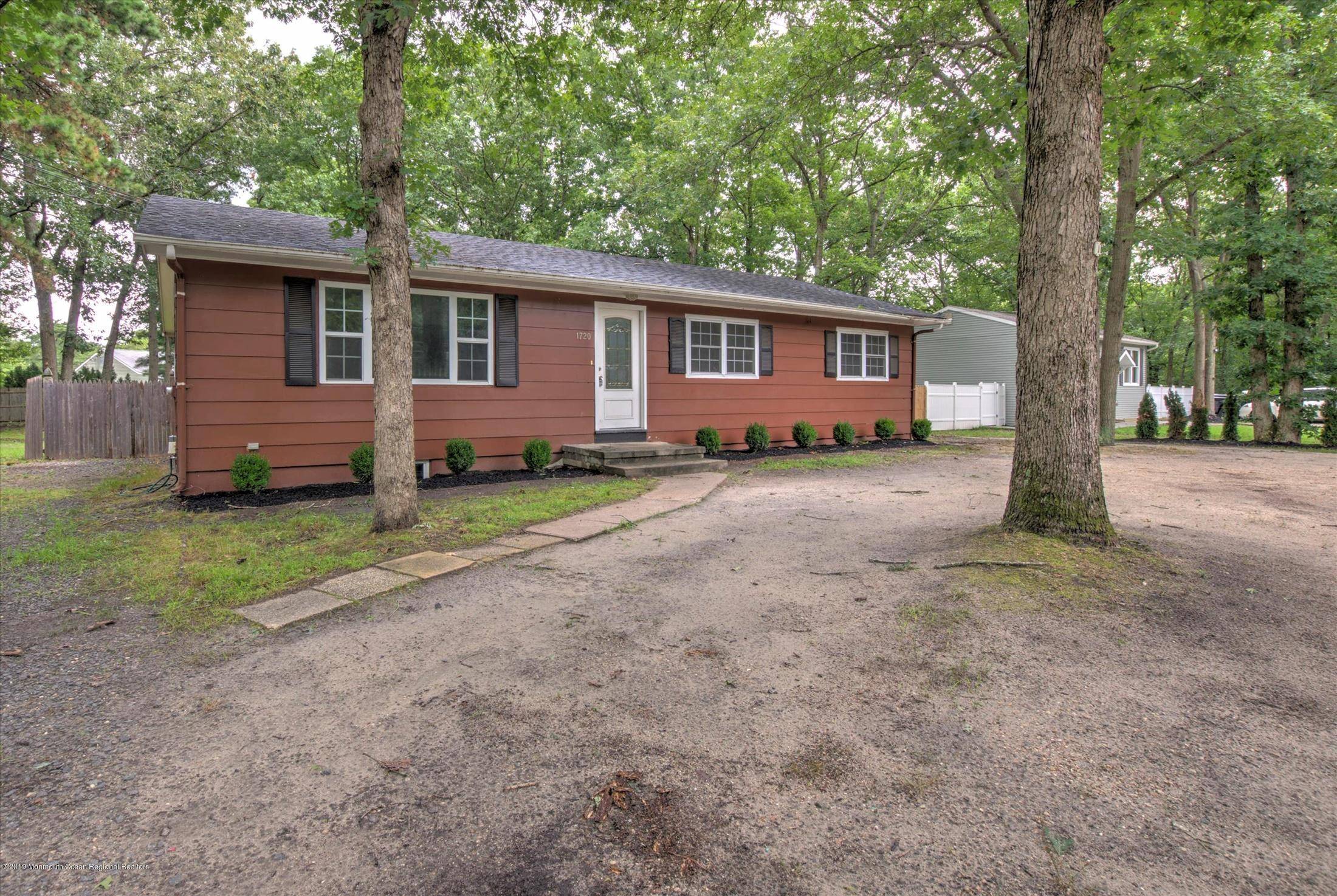 Toms River, NJ 08757,1720 Ridgeway Road