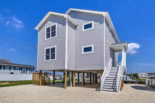 Little Egg Harbor, NJ 08087,129 E Sail Drive