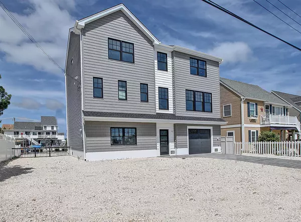 Beach Haven West, NJ 08050,8 Jennie Drive