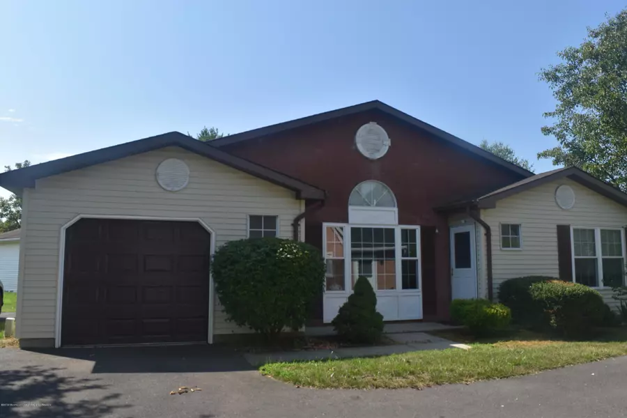 15 Carnaby Close #1000, Freehold, NJ 07728