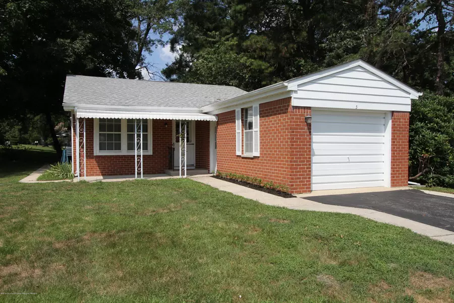 3 Adams Court, Whiting, NJ 08759