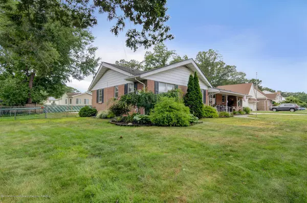 Spotswood, NJ 08884,191 Wyoming Avenue