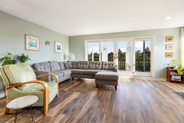 Little Egg Harbor, NJ 08087,23 Mariners Point W