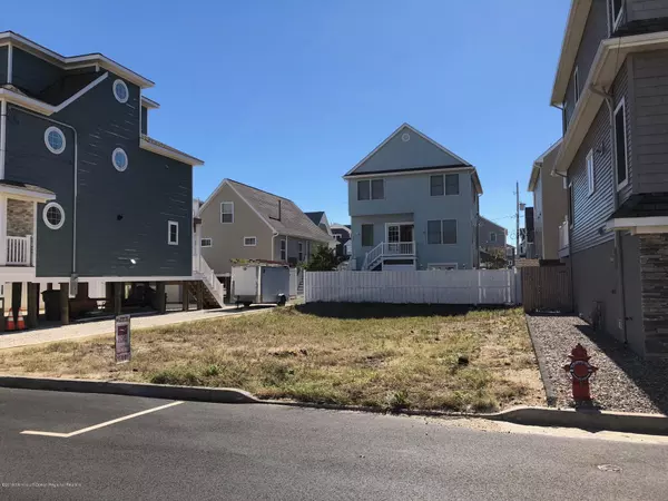 Ortley Beach, NJ 08751,53 Fort Avenue