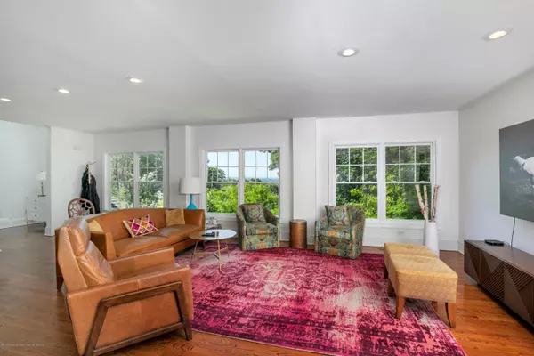 Atlantic Highlands, NJ 07716,335 Ocean Boulevard