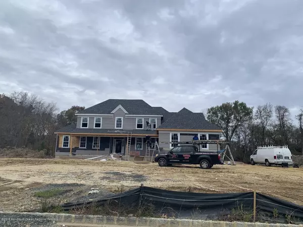 Farmingdale, NJ 07727,8 Tiffany Court