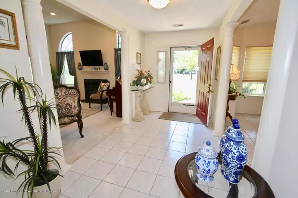 Ocean Twp, NJ 07712,8 Rawson Circle #1904