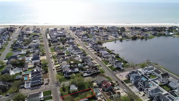 Point Pleasant Beach, NJ 08742,302 Philadelphia Avenue