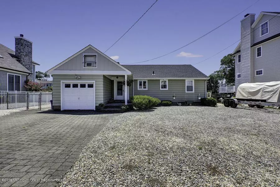 2122 Glenwood Drive, Point Pleasant, NJ 08742