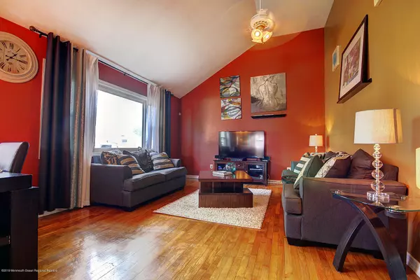 Old Bridge, NJ 08857,6 Sycamore Drive