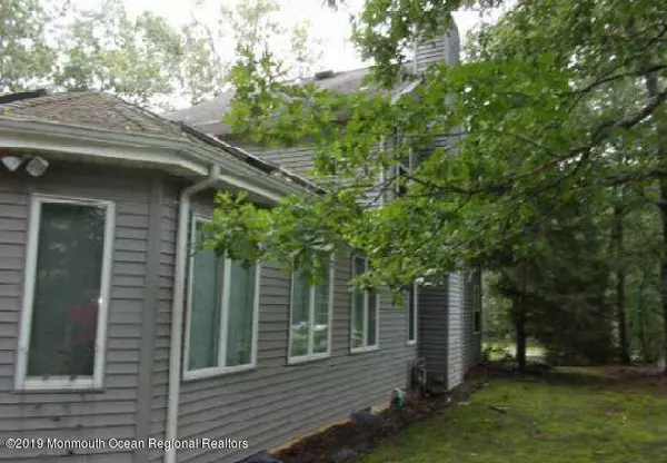 Jackson, NJ 08527,10 Bittersweet Drive