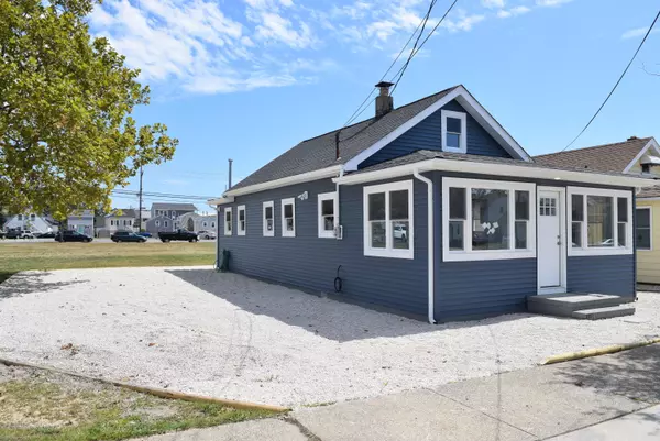 1908 N Bayview Avenue, Seaside Park, NJ 08752