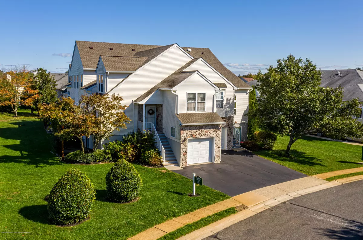 Wall, NJ 07719,153 Tennis Court