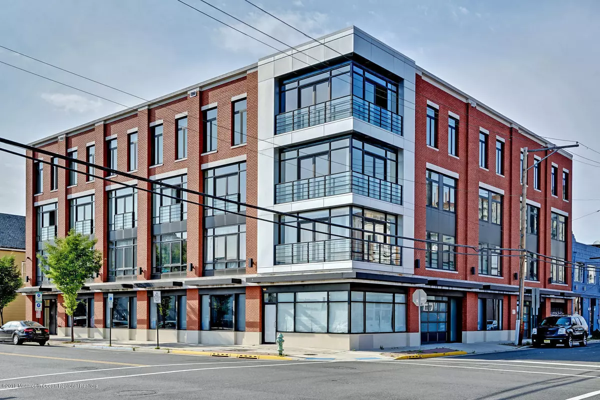 Asbury Park, NJ 07712,707 Bangs Avenue #205