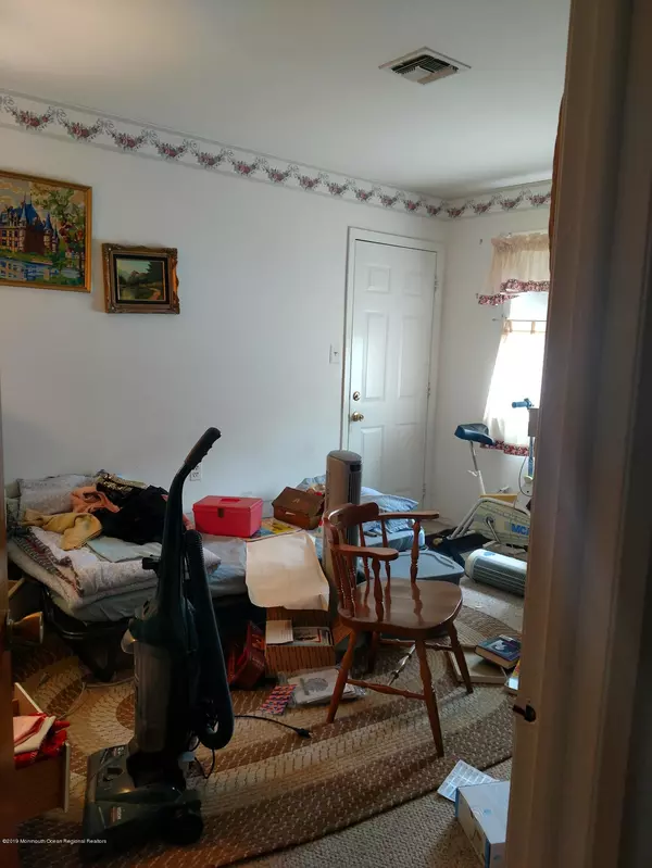 Toms River, NJ 08757,473 St Thomas Drive