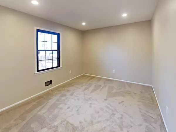 Jackson, NJ 08527,485 Leming Road