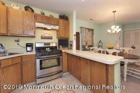 Red Bank, NJ 07701,48 Honeysuckle Lane #219