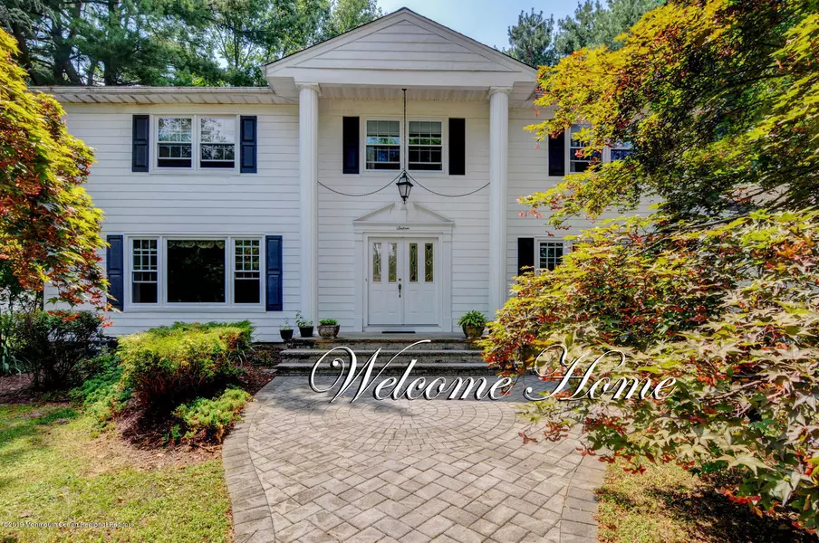 16 Arlington Drive, Marlboro, NJ 07746