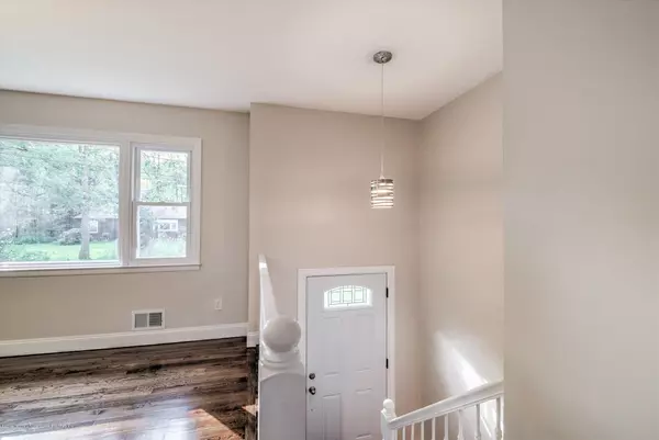 Jackson, NJ 08527,621 Oak Leaf Street