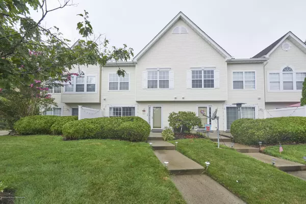 Tinton Falls, NJ 07712,38 Phoenix Court