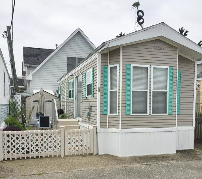 50 15th Street, South Seaside Park, NJ 08752