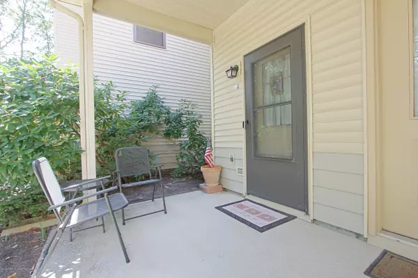 Jackson, NJ 08527,206 Owls Nest Court