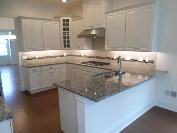 Forked River, NJ 08731,102 Ambermist Way