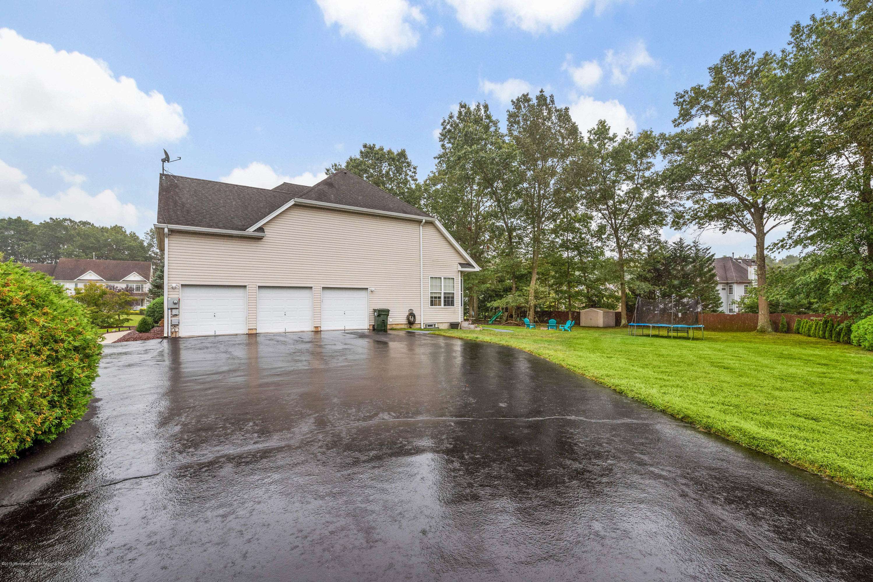 Jackson, NJ 08527,1 Muirwood Court