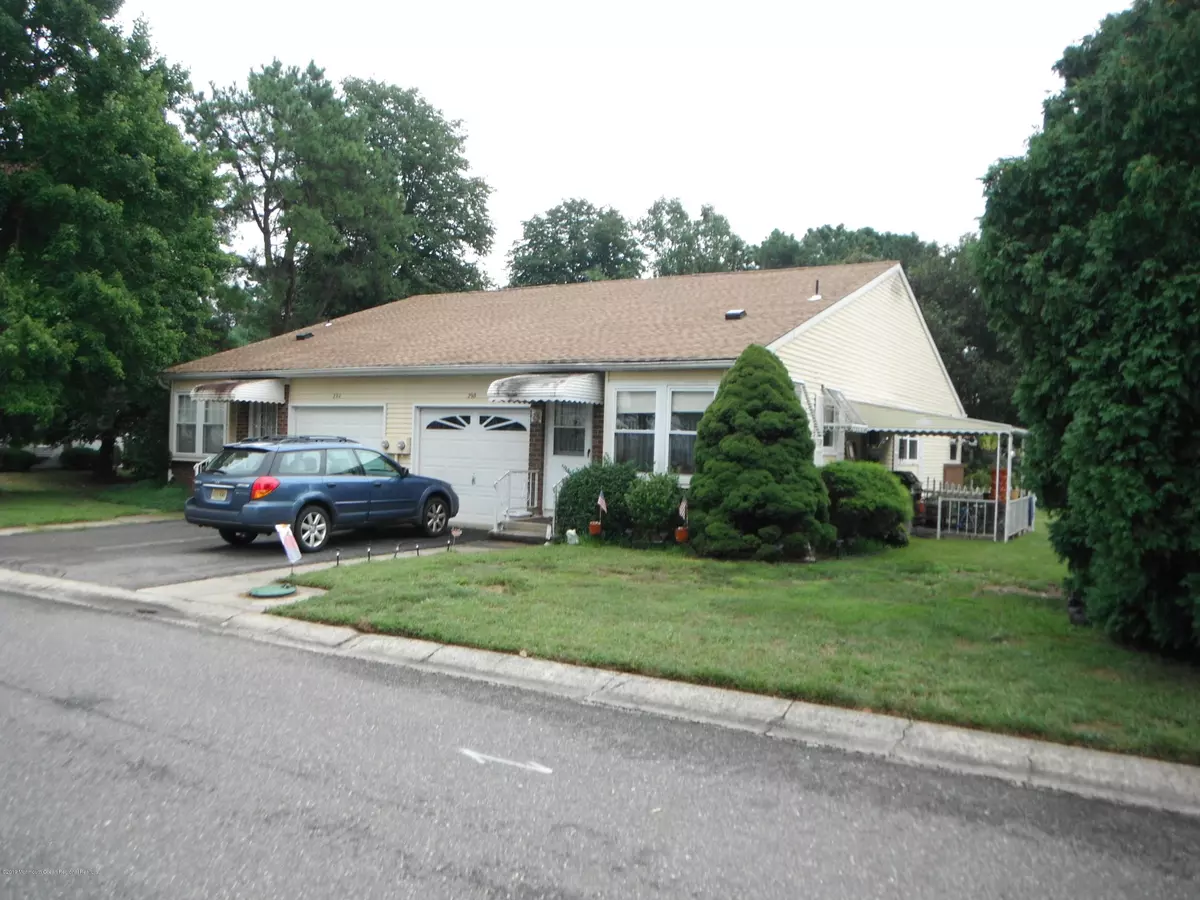 Whiting, NJ 08759,29 Birchwood Drive #50