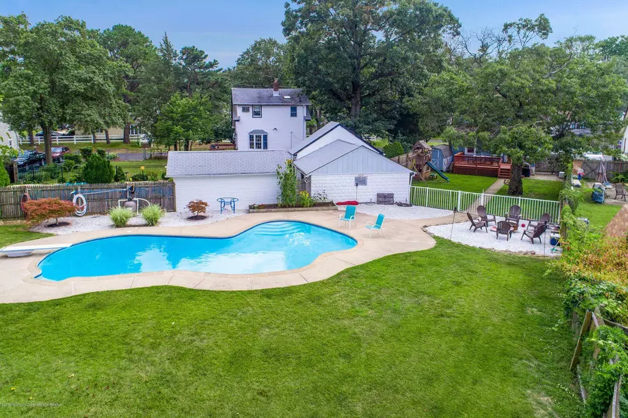 1 8th Street, Hazlet, NJ 07730