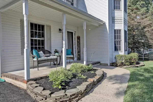 Manahawkin, NJ 08050,1211 Canal Avenue