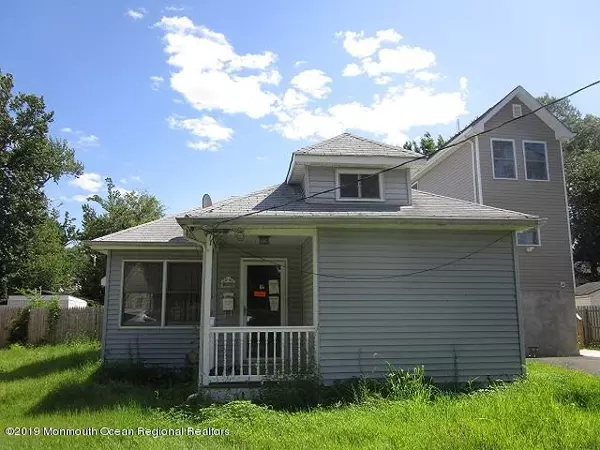 Keansburg, NJ 07734,28 Evergreen Place