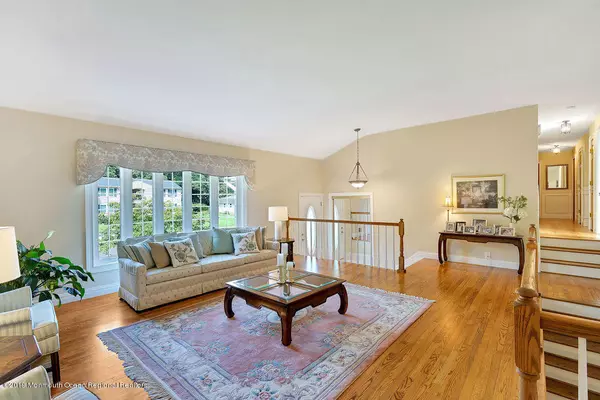 Freehold, NJ 07728,28 Portage Drive