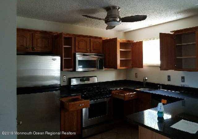 Highlands, NJ 07732,255 Shore Drive #3