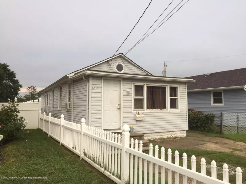 1210 Union Avenue, Union Beach, NJ 07735