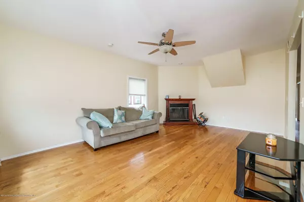 Highlands, NJ 07732,26 Huddy Avenue