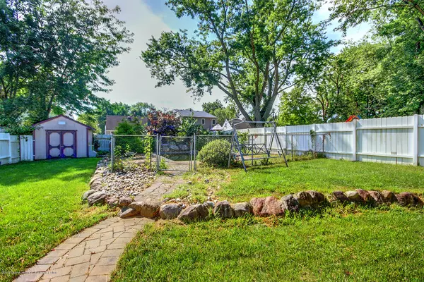 Keyport, NJ 07735,301 W Prospect Avenue