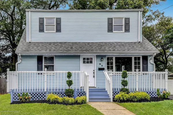 83 Compton Avenue, Hazlet, NJ 07734