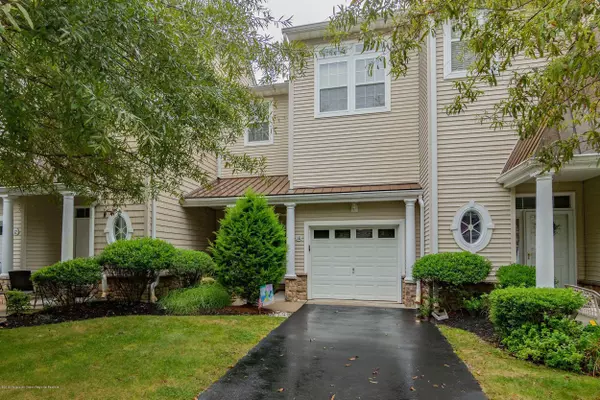 10 Bay Breeze Court, Manahawkin, NJ 08050